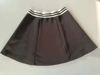 Jupe noire Kiabi 10 ans