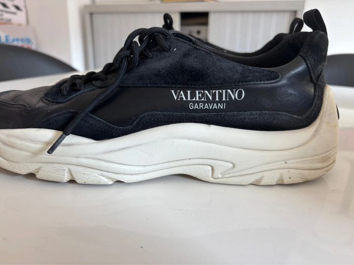 Valentino Garavani Gumboy – Baskets noires cuir de veau taille 45 - photo numéro 2