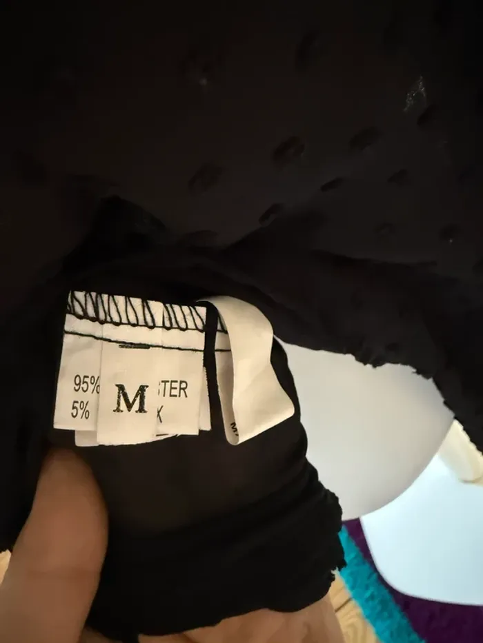 Blouse noir en très bon état taille M SHEIN - photo numéro 8