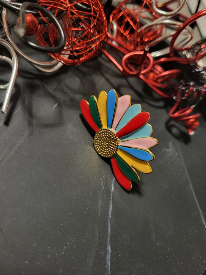 Bague en acier inoxydable avec design éventail - photo numéro 4