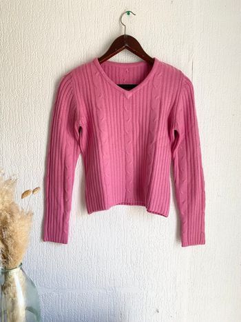 Pull rose col v