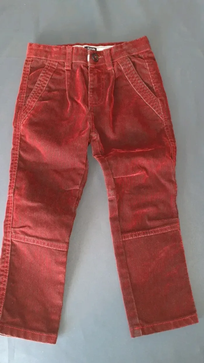Pantalon velours rouge vif