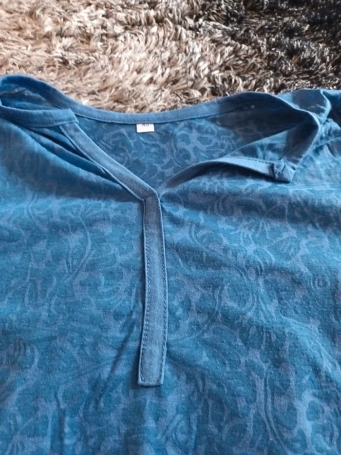 vends tee-shirt à manches longues - photo numéro 3