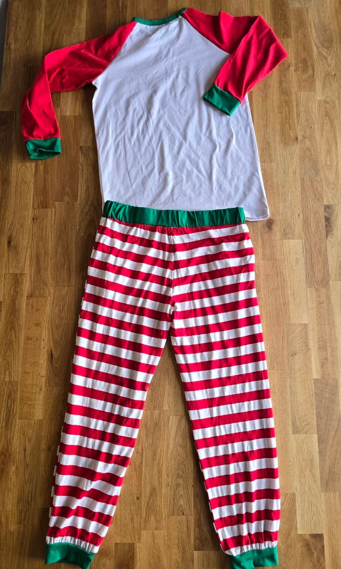 Pyjama de Noël taille 10 ans - photo numéro 9