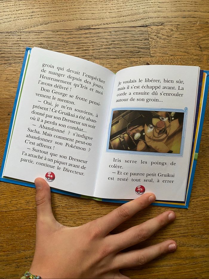 Livre Pokémon Noir & blanc un mystérieux Pokémon - photo numéro 3