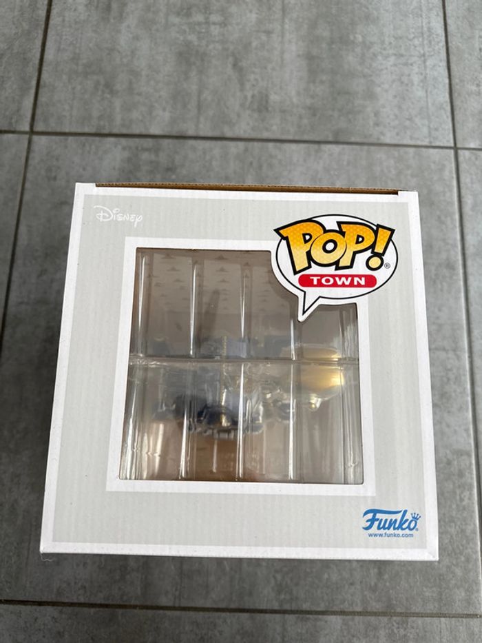 Figurine Funko Pop Town Cinderella Castle And Mickey Mouse Disney Gold 26 - photo numéro 7