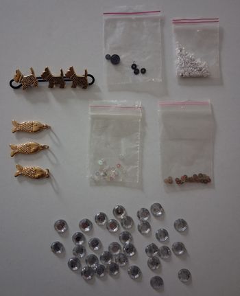 Lot d'articles de mercerie
