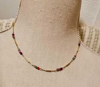 Collier réglable acier inoxydable or perles naturelles couleurs