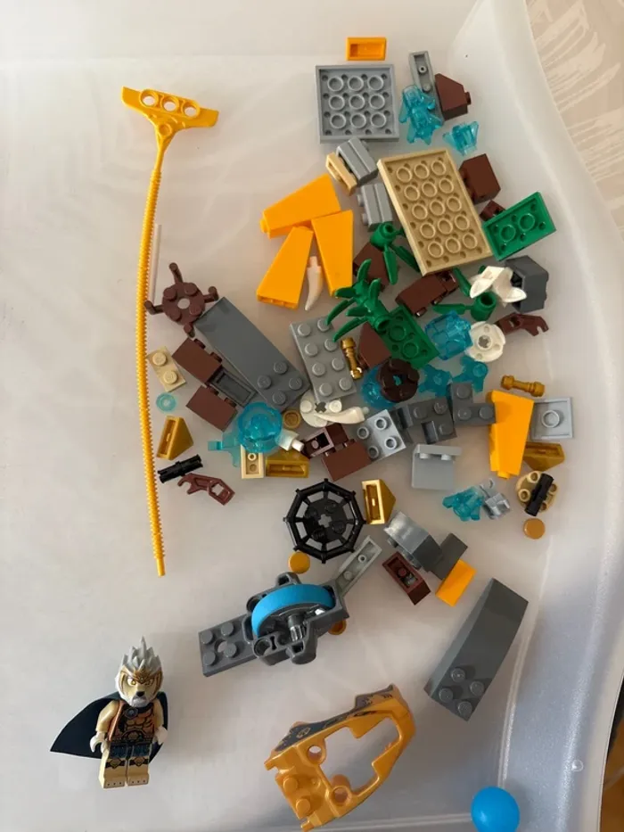 Lego 70108 L'attaque du nid Royal - photo numéro 2