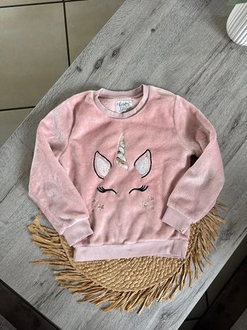 Sweat polaire c&a licorne 8 ans