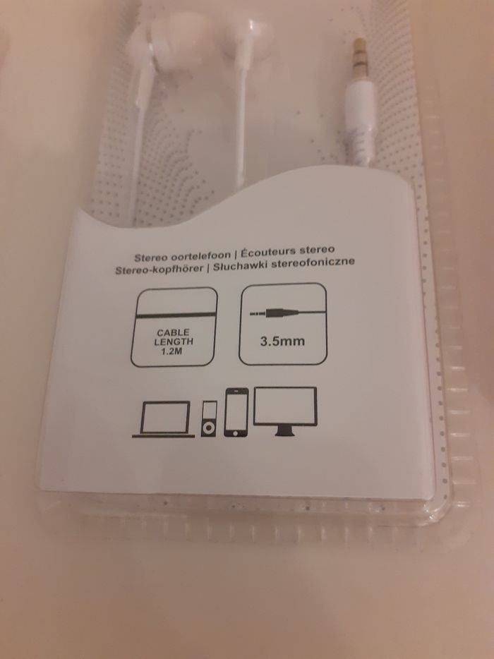 Lot de 3 écouteurs avec fil - photo numéro 3