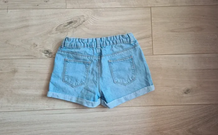 Short kiabi 8 ans - photo numéro 2