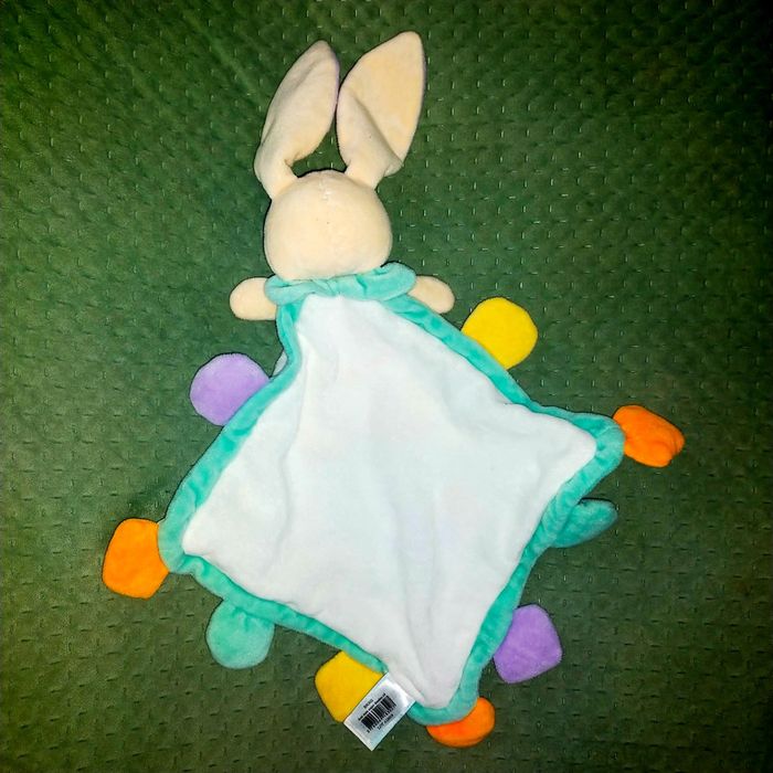 Super doudou plat lapin tête grelot multicolore Baby nat - photo numéro 2