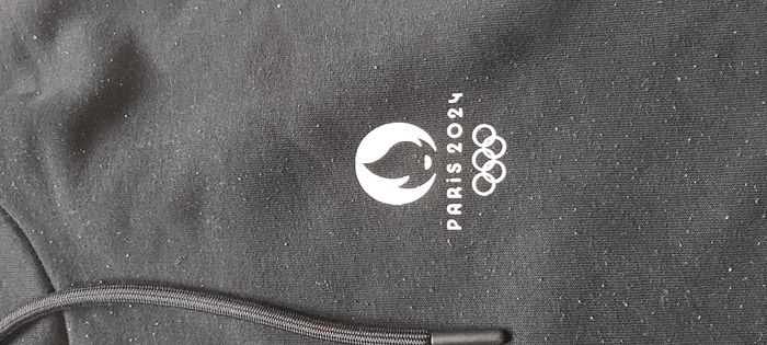 Gilet zippé à capuche Paris 2024 - photo numéro 4