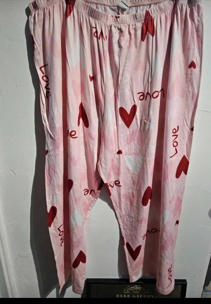 Pyjama rose taille 50 - photo numéro 2