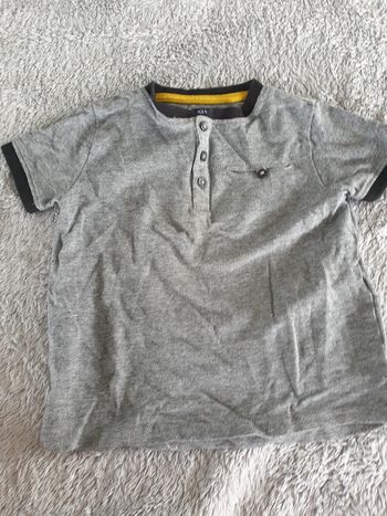 Tee-shirt