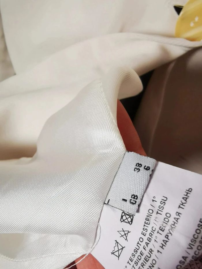 C30 Blazer blanc Pinko 34 - photo numéro 3