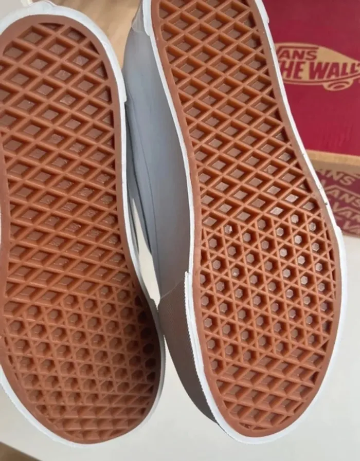 Vans Knu Stack True White 36,5 - photo numéro 4