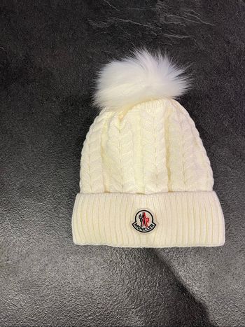 Bonnet moncler