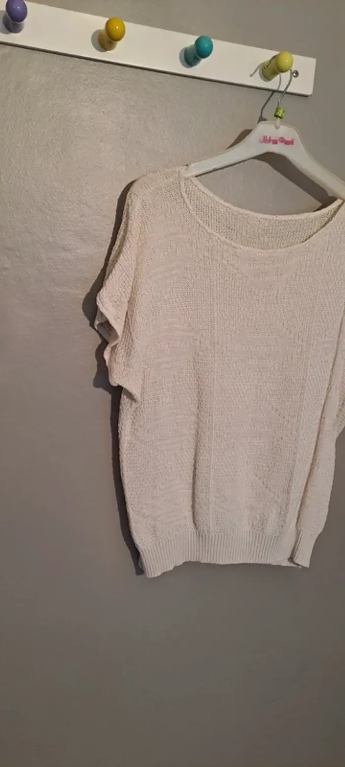 Débardeur blanc - Marque inconnue - Taille 40 - Bon état. - photo numéro 4