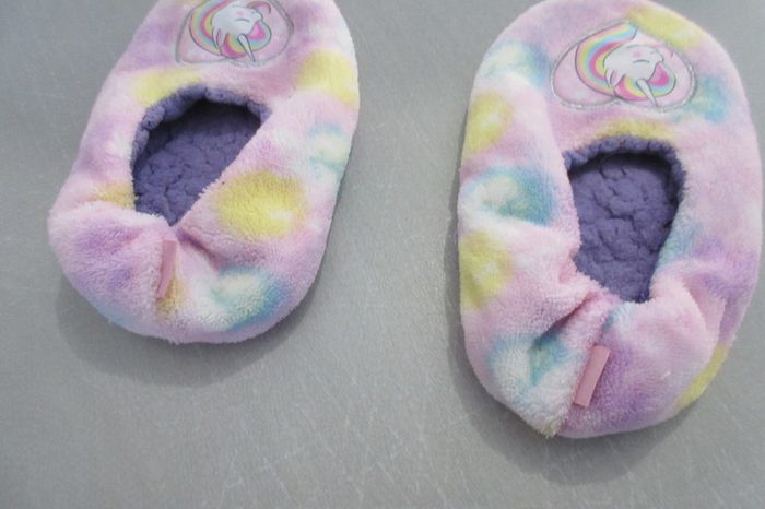 chaussons peluche - photo numéro 4