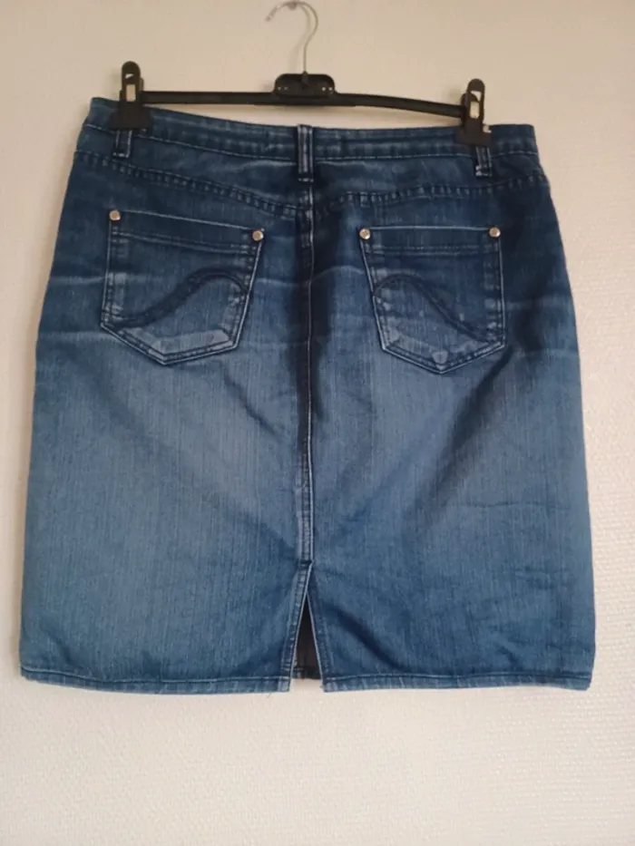 Jupe en jean - photo numéro 3