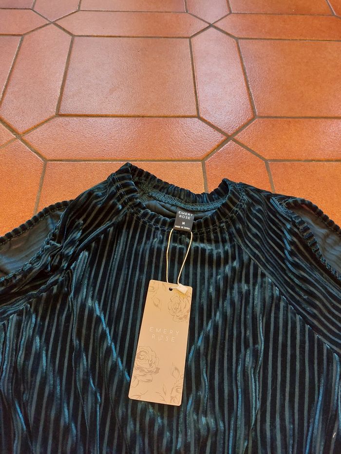 Robe neuve - photo numéro 2