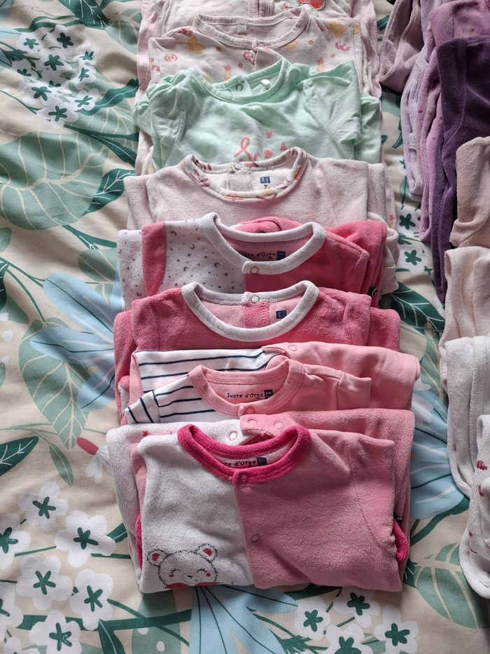 Lot de 20 pyjamas fille - photo numéro 4