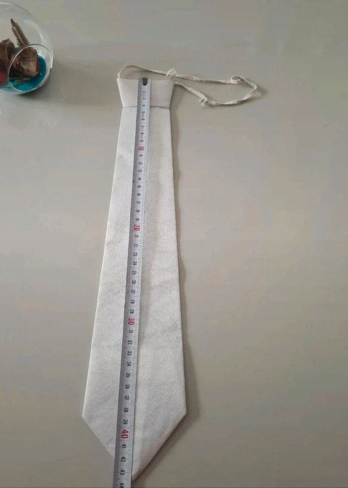 Cravate blanche enfant - photo numéro 3