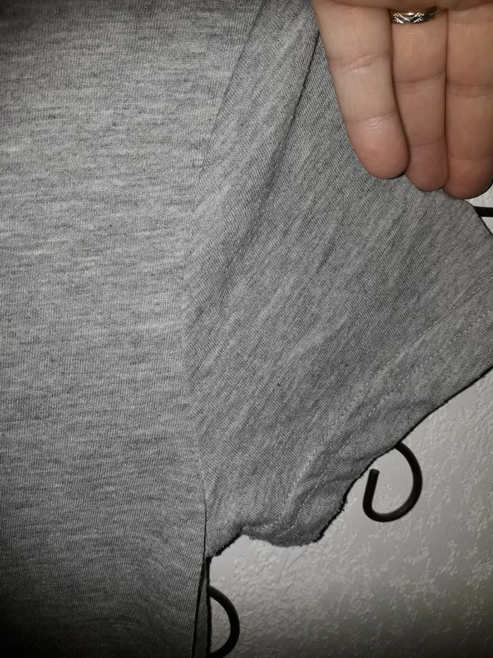 T shirt taille S - photo numéro 5