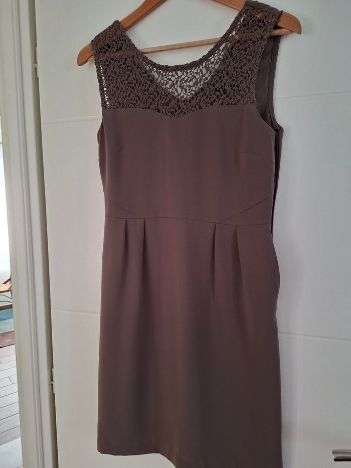 Belle robe elegante