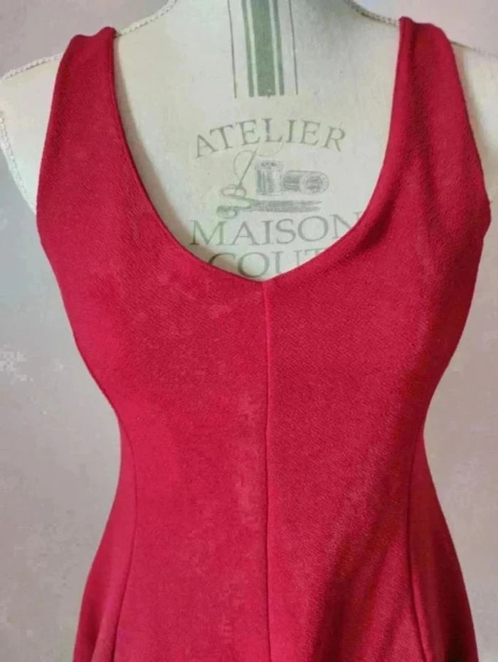 🦋Robe bordeaux cintrée en trapèze 38 M Boutique Parisienne - photo numéro 3
