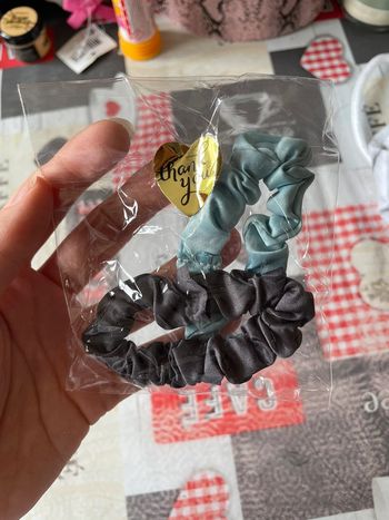 Lot de deux chouchous pour cheveux