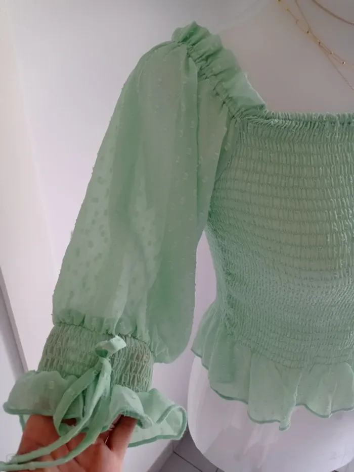 Magnifique haut blouse court vert d'eau avec noeuds sur les manches T.M Jennyfer - photo numéro 2