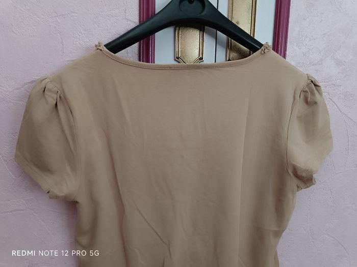 Tee-shirt beige " Armand Thiery" T.3 (40) - photo numéro 7