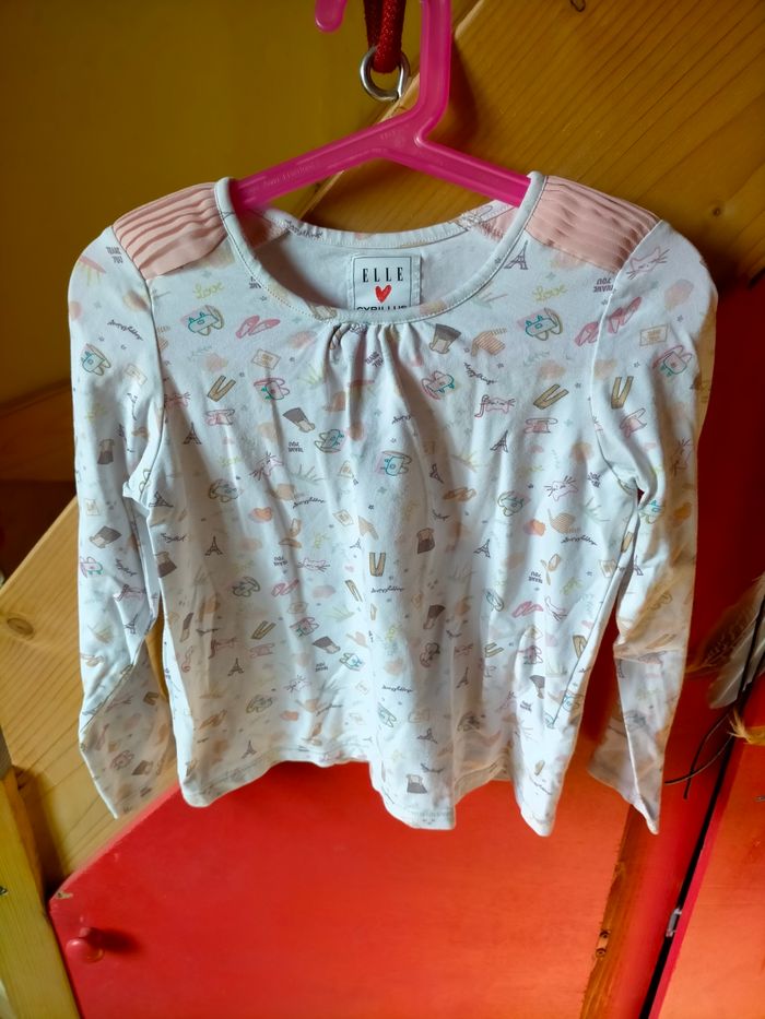 Superbe tee shirt Cyrillus x Elle 8 ans