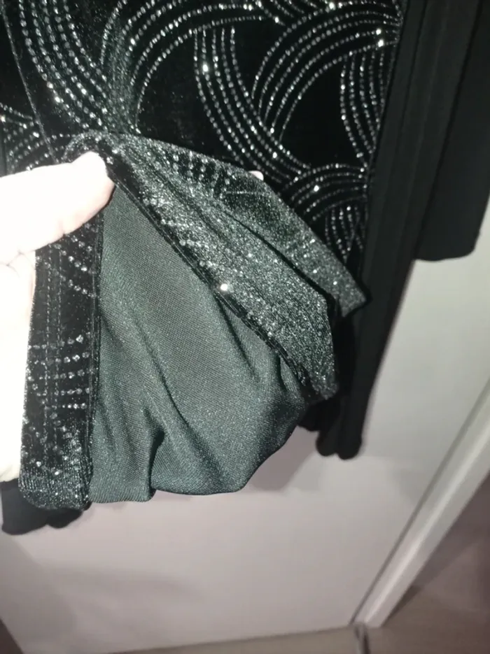 Veste manche 3/4 intégré noir avec t-shirt effet velours - photo numéro 4