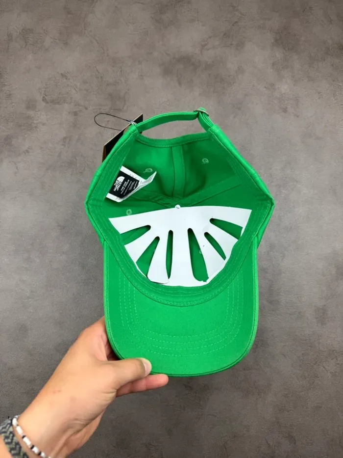 Casquette The North Face Verte Logo Brodé Neuve - photo numéro 7