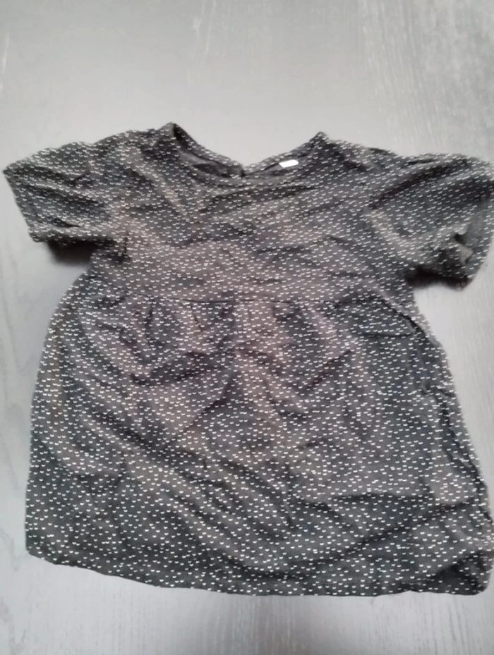 Blouse en viscose noire et blanche 4 ans