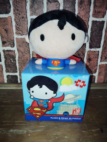 Coffret puzzle 300 pièces et peluche Superman