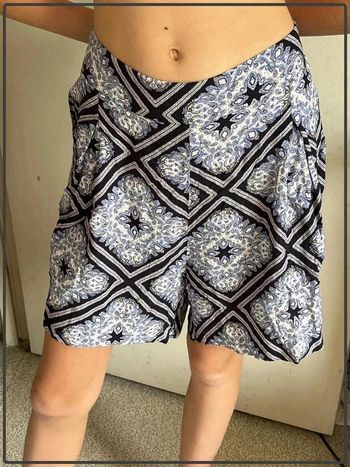 Short léger taille 42 marque h&m *