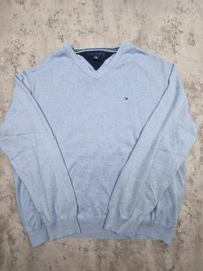 Pull col V Tommy Hilfiger bleu ciel – Taille XXL Homme - photo numéro 3