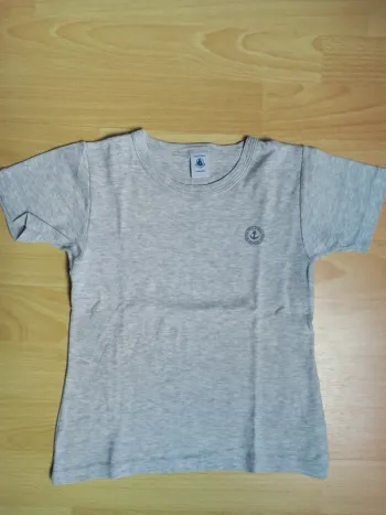 Tee-shirt maillot de corps gris Petit Bateau 6 ans