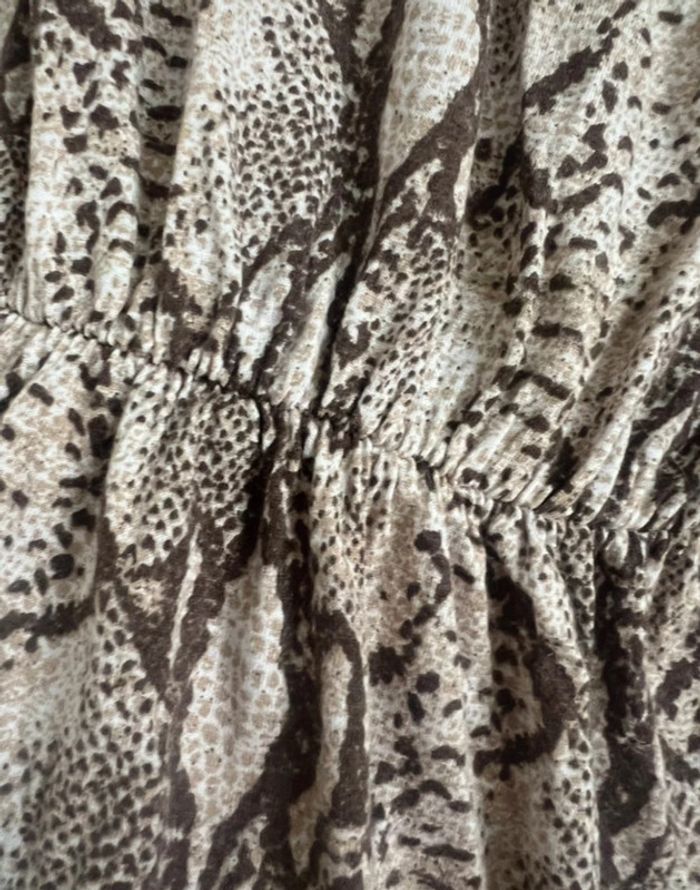 Haut H&M léopard taille M - photo numéro 3