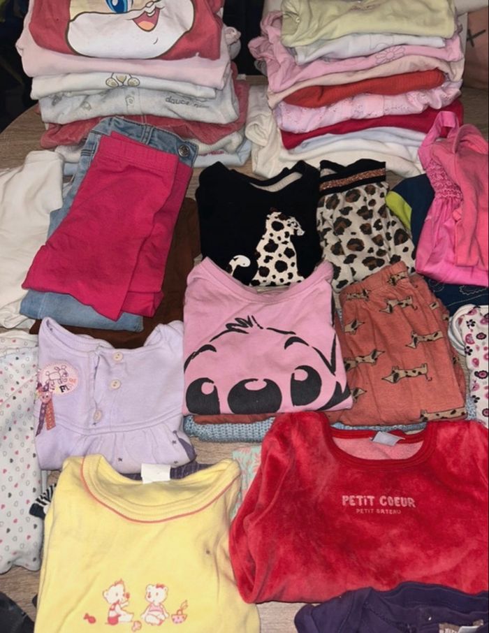 Gros lot de 70 vêtements fille - photo numéro 3