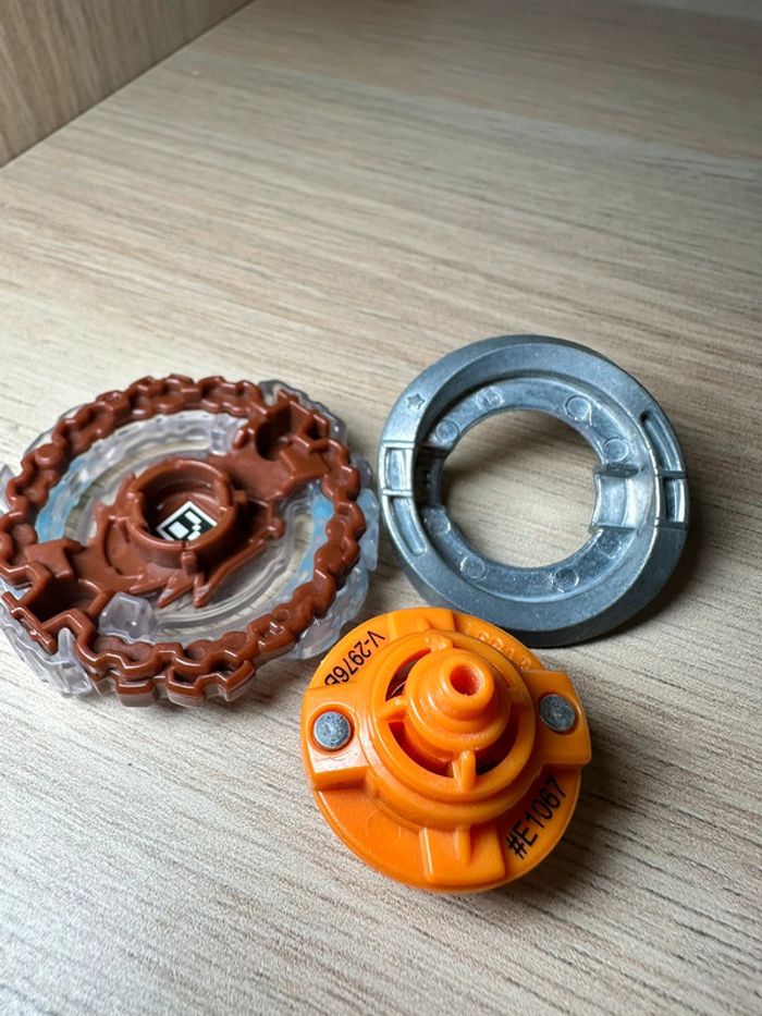Toupie beyblade tyros t2 - photo numéro 3
