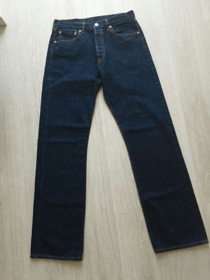 Pantalon jean marque Levi s strauss 501 taille w 33 l 34 fermeture bouton - photo numéro 6