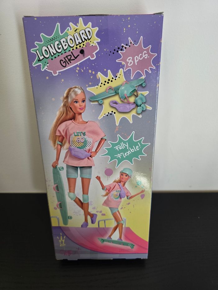 poupée longboard 29 cm Steffi love - photo numéro 2