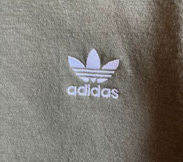 Pull addidas - photo numéro 3