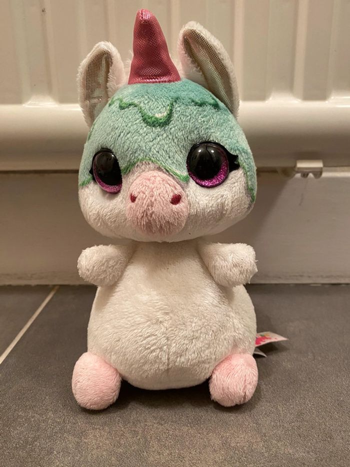 Peluche licorne